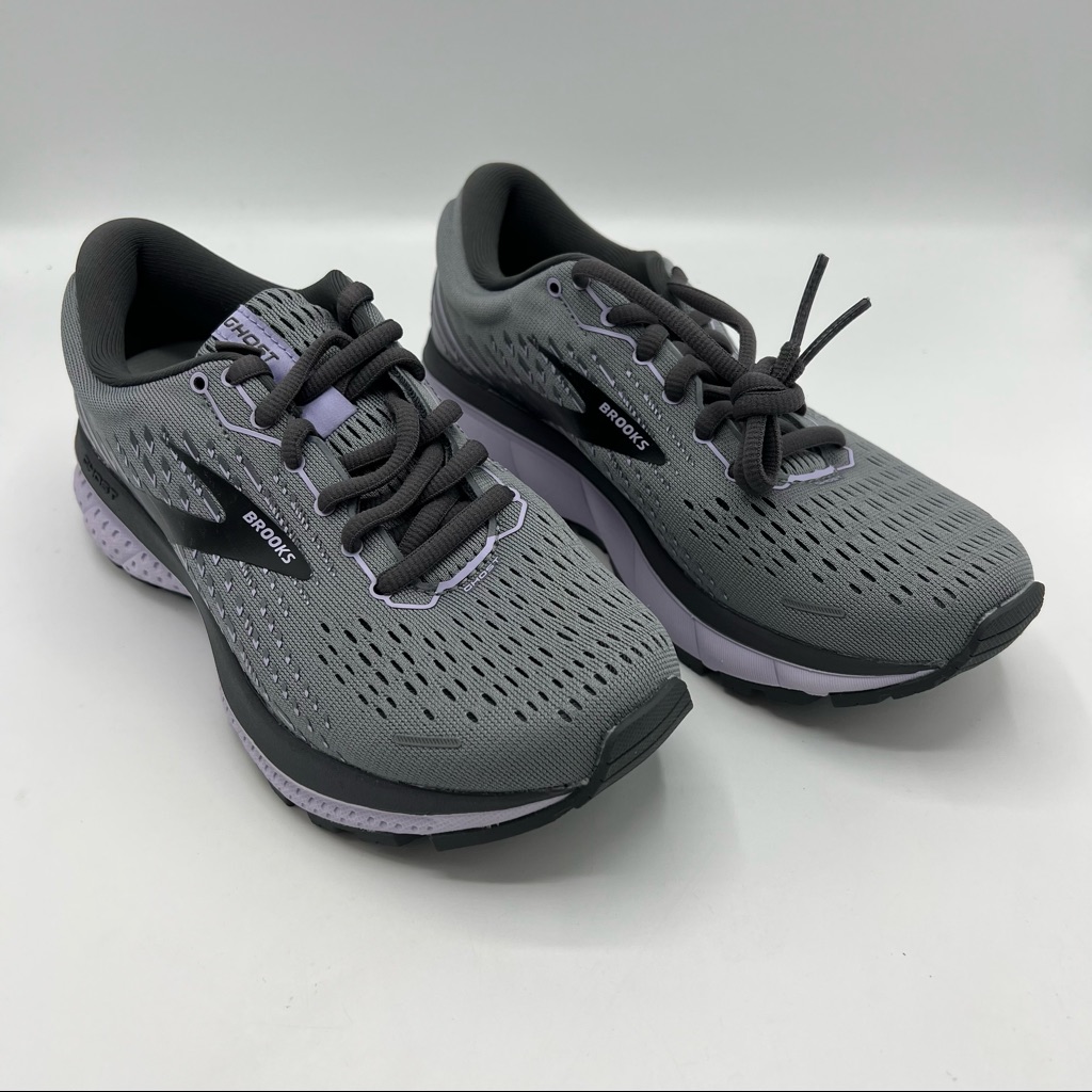 Nib Brooks Ghost 13 Running Shoes